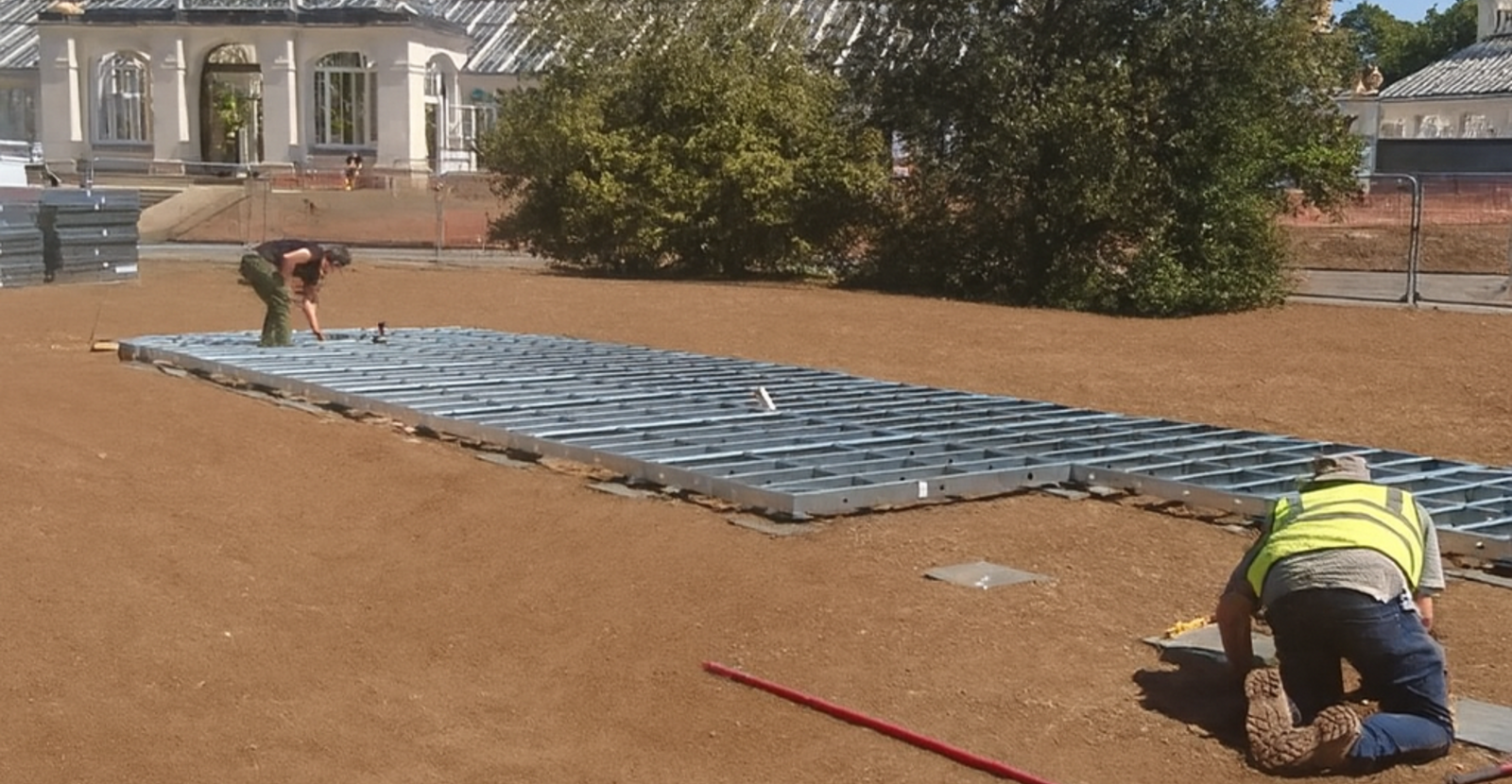 Kew Gardens - frames being installed 